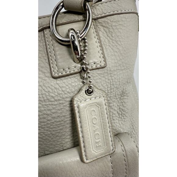 Coach Legacy Tote #19264 Leather Chalk Ivory Pocket Shoulder Bag EUC - Picture 7 of 16